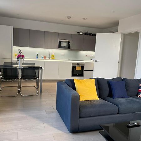 Apartamento Modern & Spacious Penthouse In North Londres Exterior foto